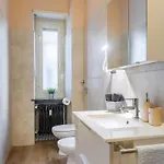 Apartman 5 Min Da Metro Industrial Design